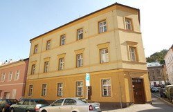 dům